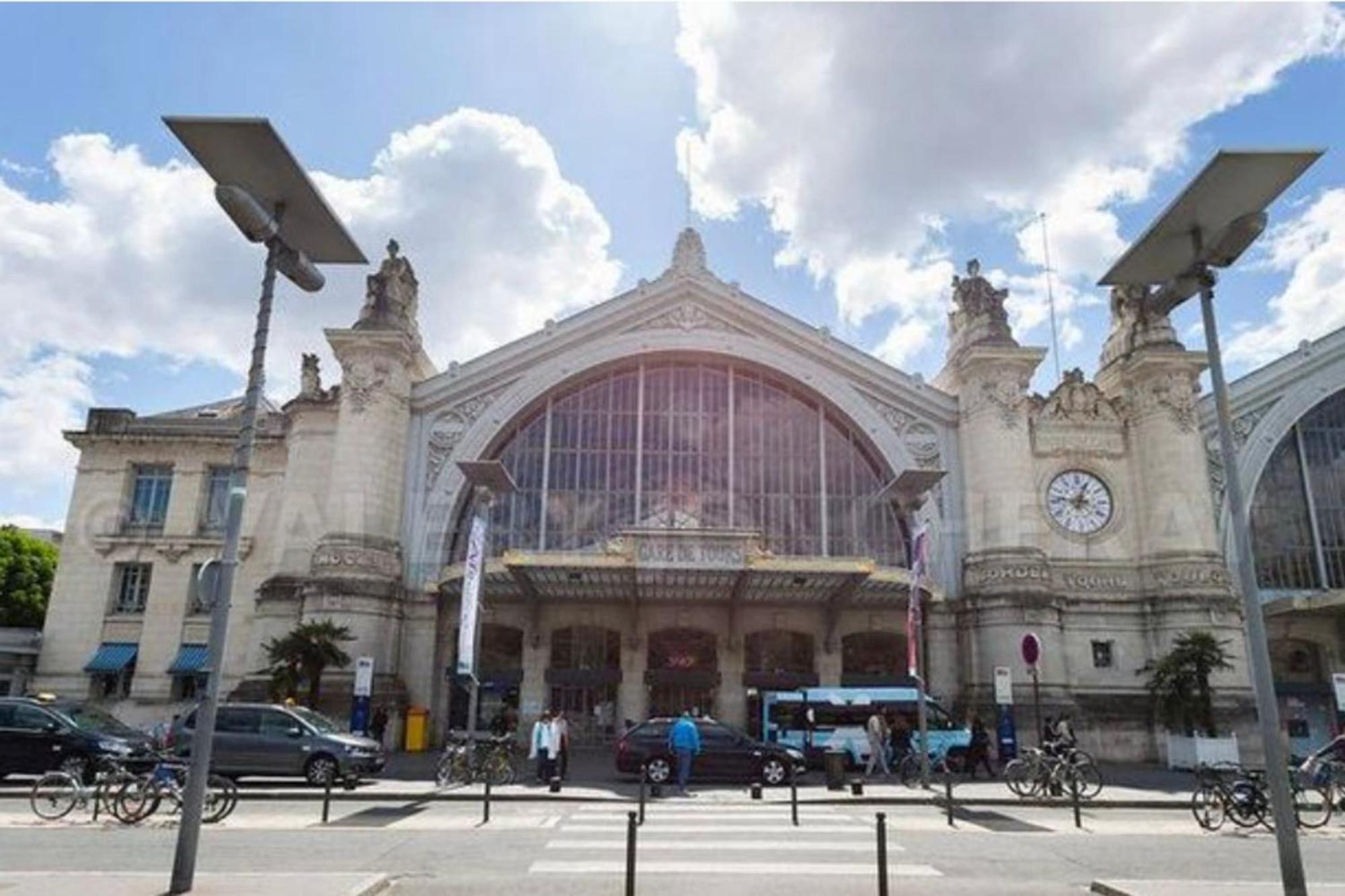 Magnifique Appart Centre Ville Renove 2 Pers Le Mans Bagian luar foto